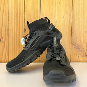 Zapatillas negra alta